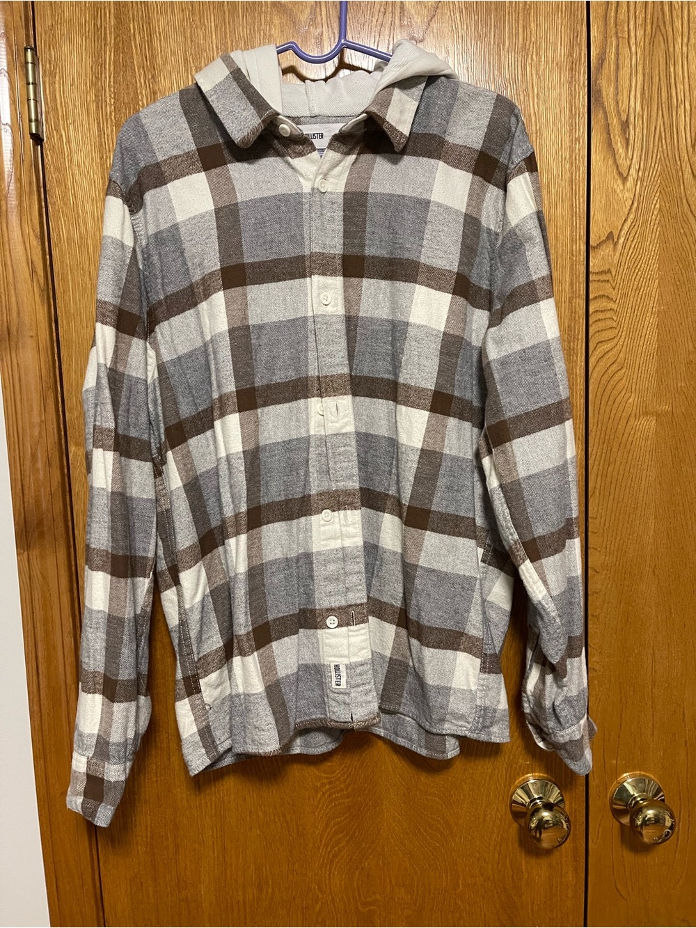 Hollister Plaid Button-Down Hoodie Shirt in Cream, Gray & Brown